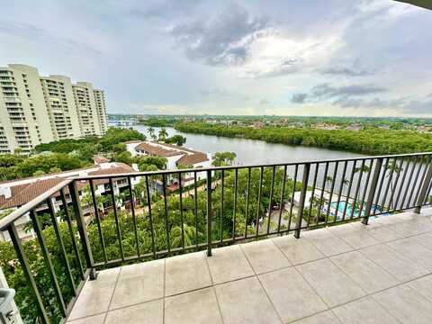 4750 S Ocean Boulevard, Highland Beach, FL 33487