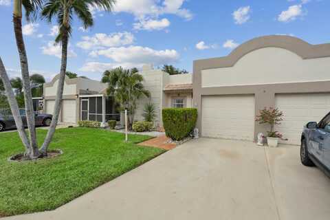 9185 Flynn Circle, Boca Raton, FL 33496