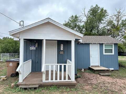 117 E Ave L, San Angelo, TX 76903