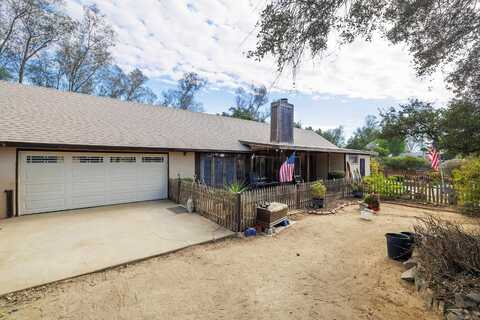 26877 Kiavo Dr, Valley Center, CA 92082