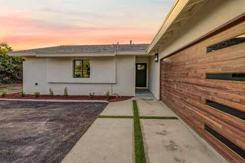 4516 Shade Rd, La Mesa, CA 91941