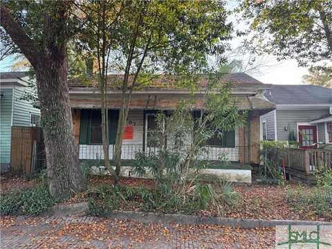 207 W 31st Street, Savannah, GA 31401