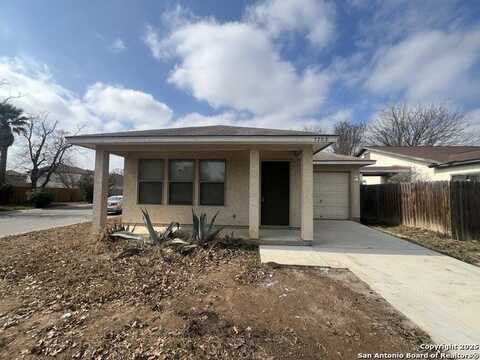 7703 CHATSWORTH, San Antonio, TX 78250