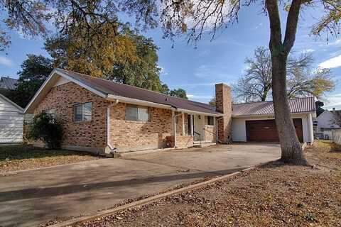 610 Paulus Street, Schulenburg, TX 78956