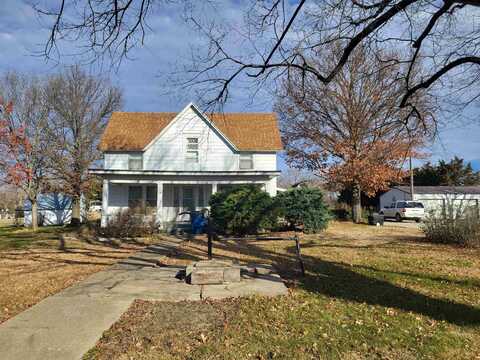 104 Santa Fe, Virgil, KS 66870