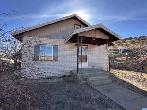 723 Guinevan Street, Bayard, NM 88023