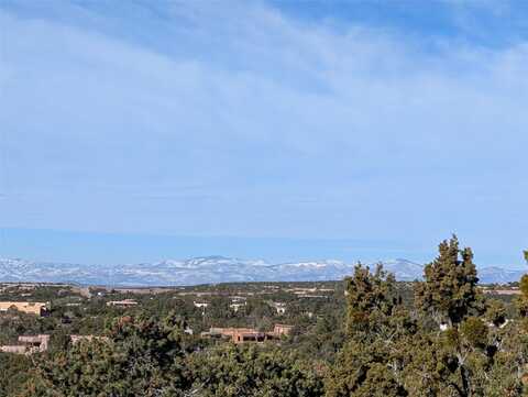 1064 Bishops Lodge, Santa Fe, NM 87501