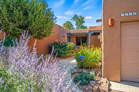 3222 Caminito San Lucas, Santa Fe, NM 87507