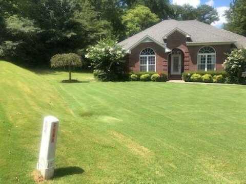 151 Mia Ln, Russellville, AL 35653