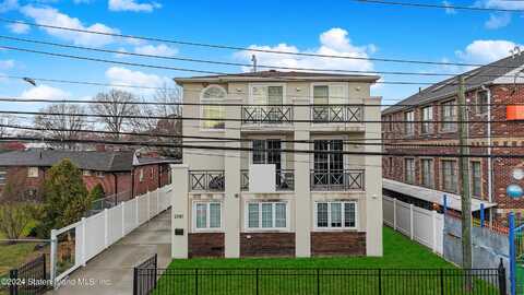 2981 Hylan Boulevard, Staten Island, NY 10306