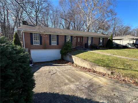 1915 Beechlawn Drive, Clarksville, IN 47129