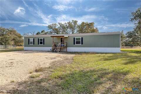 441 Private Road 1065, Hallettsville, TX 77964