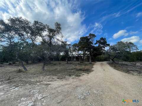 541 Buck Trail, Canyon Lake, TX 78133