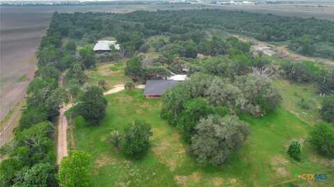 5510 Lone Tree Road, Victoria, TX 77901