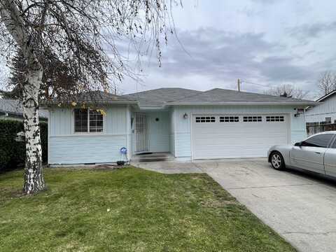 519 Mace Road, Medford, OR 97501