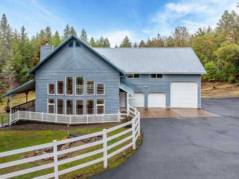 940 Shadow Hills Drive, Grants Pass, OR 97526