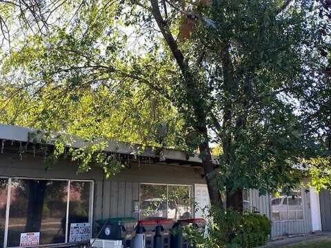 801 W Jackson Street, Medford, OR 97501