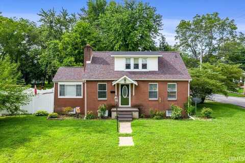 121 W Martin Street, Grayville, IL 62844