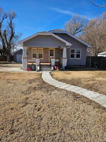 707 Quail, Plains, KS 67869