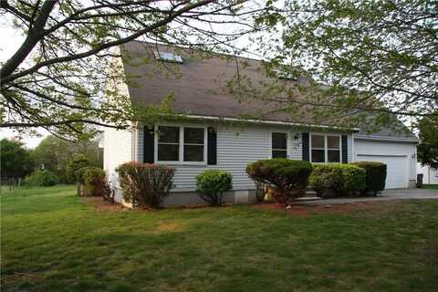 204 Pasture Farm Drive, Middletown, RI 02842