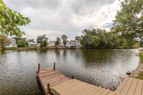 8 Lakeview Drive, Smithfield, RI 02828