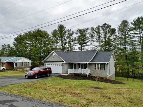 245 Courtland Circle, Galax, VA 24333