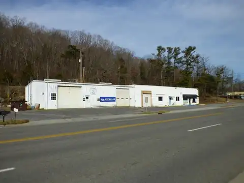 610 W Lee Highway, Wytheville, VA 24382