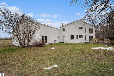 15825 Upper Birch Drive, Traverse City, MI 49686