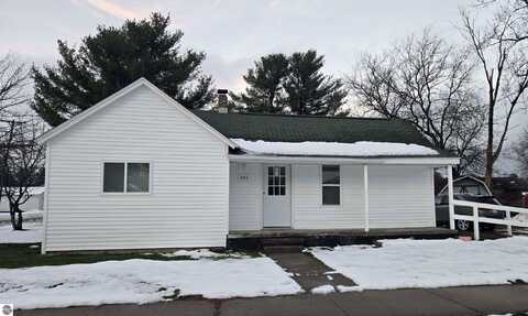 301 Madsen Street, Grayling, MI 49738