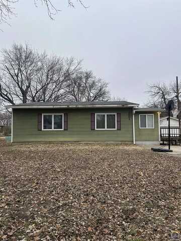 2001 NW Lincoln ST, Topeka, KS 66608