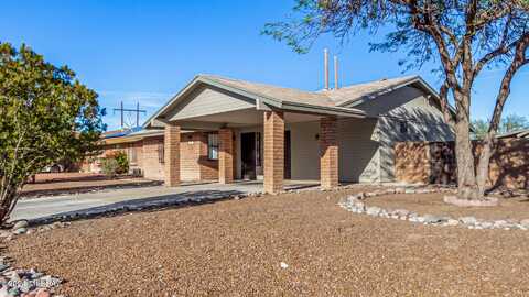 5241 S Livingstone Drive, Tucson, AZ 85746