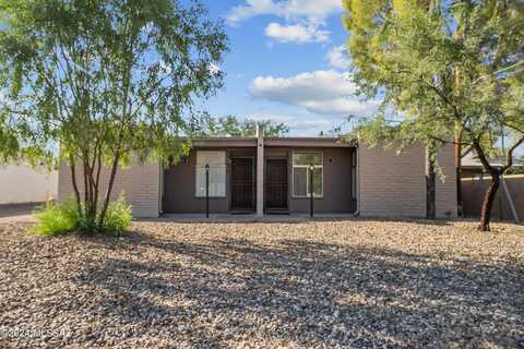 3240-3242 E Monte Vista Drive, Tucson, AZ 85716