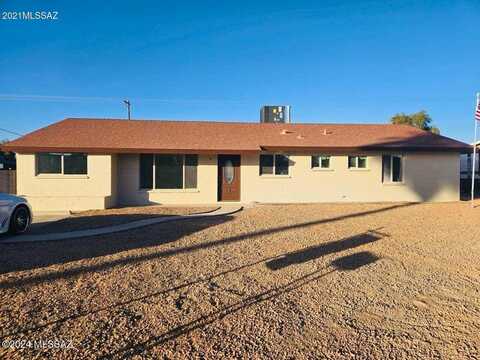 5921 E 27Th Street, Tucson, AZ 85711