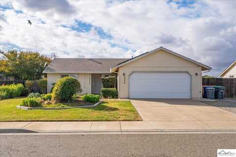 1334 Kirsten Court, Red Bluff, CA 96080