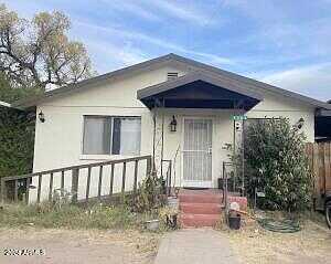 N Bankard Avenue, Nogales, AZ 85621