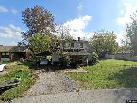 Pine, SOUTH PITTSBURG, TN 37380