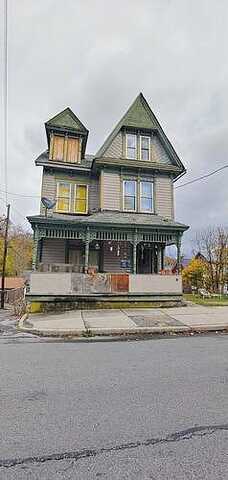 11Th Street, Altoona, PA 16601