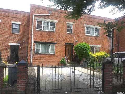 Troy, BROOKLYN, NY 11213