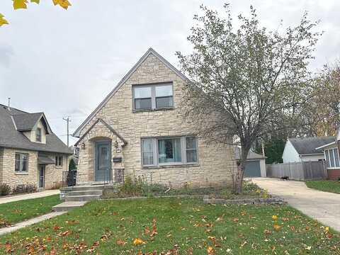 89Th, MILWAUKEE, WI 53226