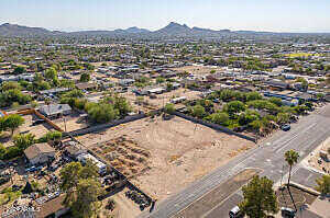 E Grovers Avenue 140, Phoenix, AZ 85032