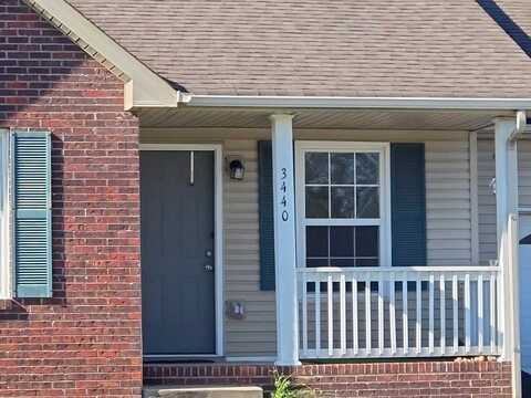 Loon, CLARKSVILLE, TN 37042