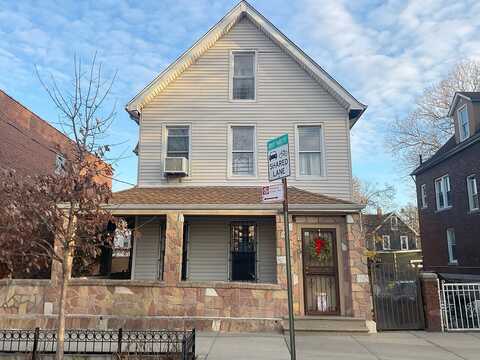 East 213 Street, Bronx, NY 10467