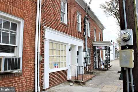 409, 411 W KING STREET, MARTINSBURG, WV 25401