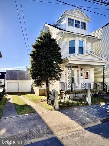 252 FLORIDA AVENUE, SHENANDOAH, PA 17976