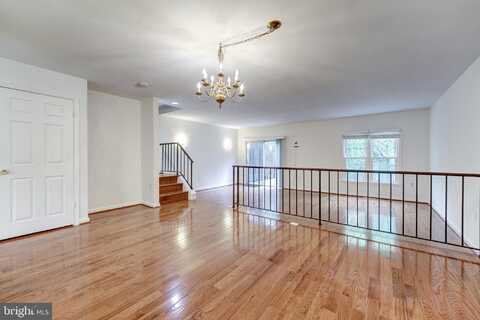 7222 SWANSONG WAY, BETHESDA, MD 20817