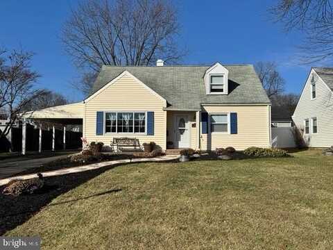 712 PRESTON LANE, HATBORO, PA 19040