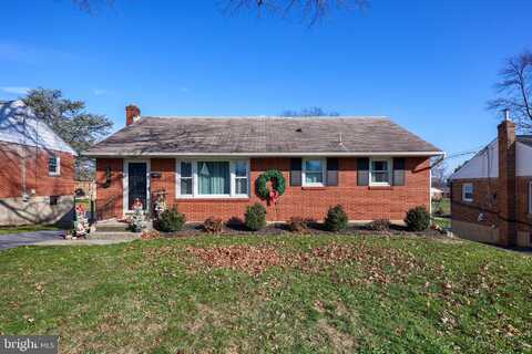 525 HIGHLAWN AVENUE, ELIZABETHTOWN, PA 17022