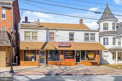 35 E BROADWAY, RED LION, PA 17356