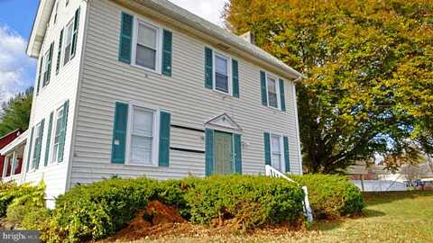 1740 WILMINGTON PIKE, GLEN MILLS, PA 19342