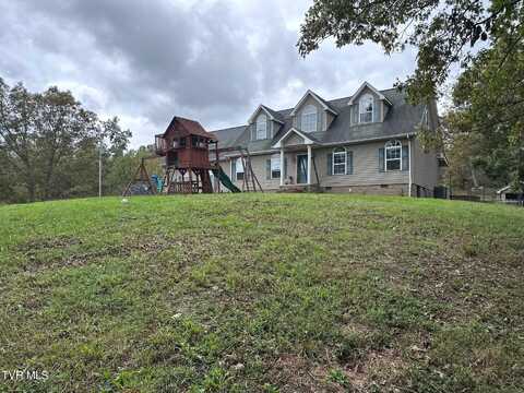 2497 Upper Copper Creek Road, Castlewood, VA 24224